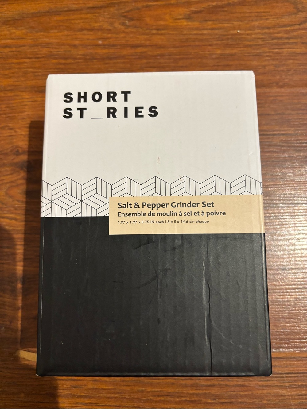 BNIB by Shortstories Salt & Pepper Grinder Set — Black